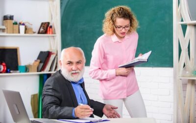 Co robi nauczyciel wspomagający i jak wspiera ucznia w nauce