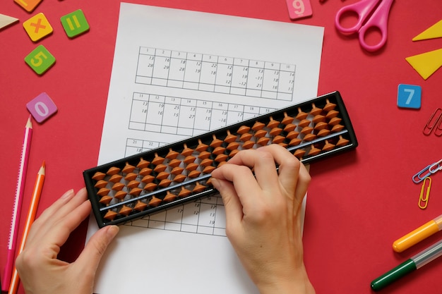 Jak się uczyć tabliczki mnożenia, by nauka była łatwa i przyjemna