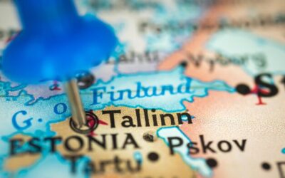 Ile zarabia tłumacz przysięgły angielskiego i co wpływa na jego wynagrodzenie