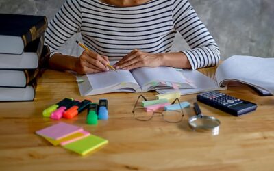 O czym pisać pracę magisterską z pedagogiki, żeby ją dobrze opisać?